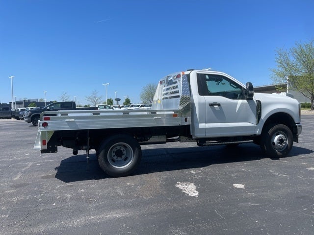 2023 Ford F-350 DRW